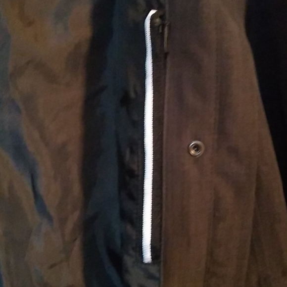 Raincoat with removable hood - Picture 4 of 5